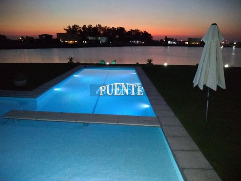 Casa en Venta en Esteban Echeverria, G.B.A. Zona Sur