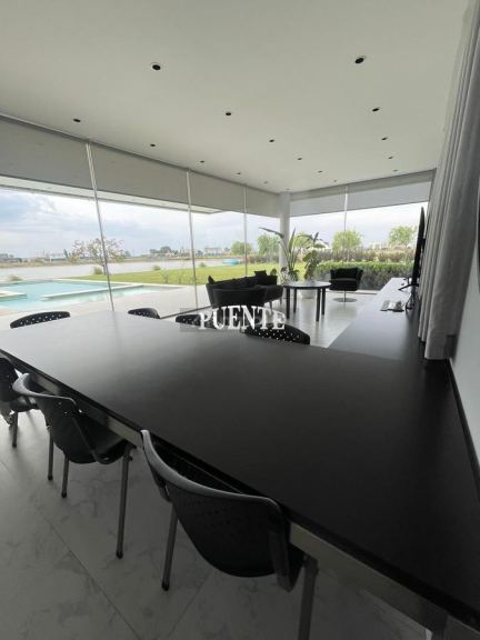 Casa en Venta en Esteban Echeverria, G.B.A. Zona Sur