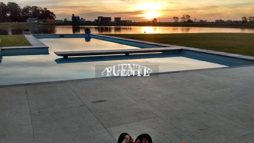 Casa en Venta en Esteban Echeverria, G.B.A. Zona Sur