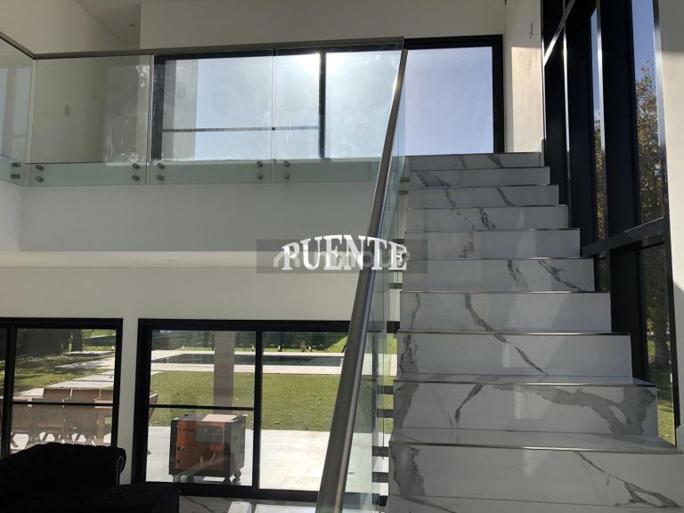 Casa en Venta en San Vicente, G.B.A. Zona Sur
