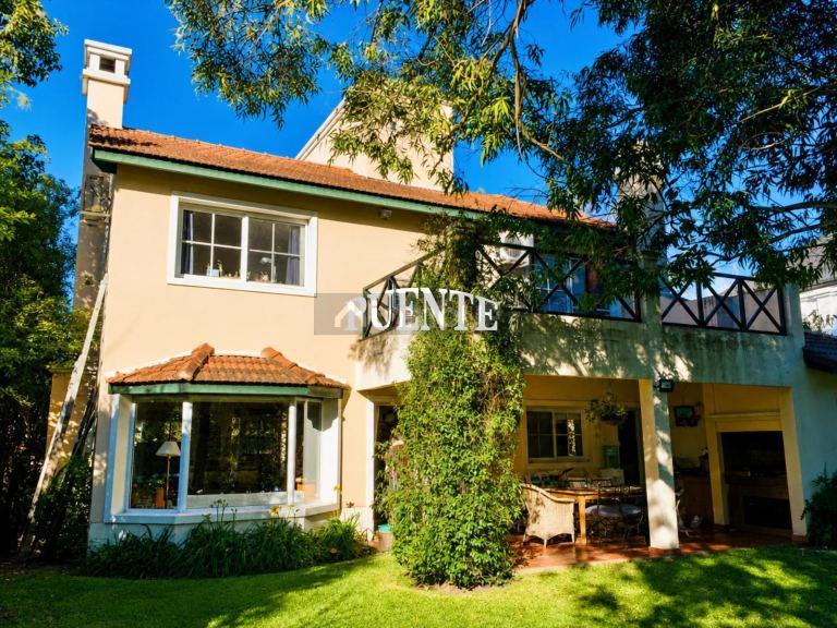 Casa en Alquiler en Esteban Echeverria, G.B.A. Zona Sur