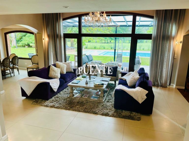 Casa en Venta en Esteban Echeverria, G.B.A. Zona Sur