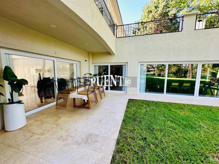 Casa en Venta en Esteban Echeverria, G.B.A. Zona Sur