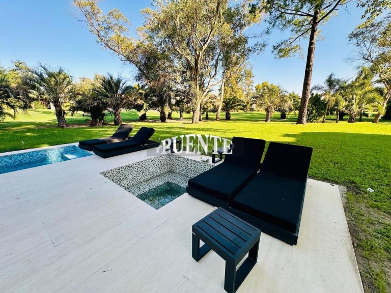 Casa en Venta en Esteban Echeverria, G.B.A. Zona Sur