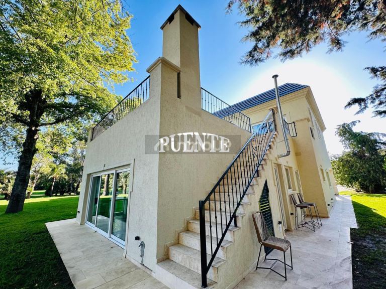 Casa en Venta en Esteban Echeverria, G.B.A. Zona Sur