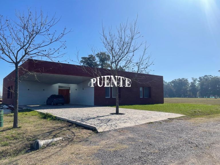 Casa en Venta en Ezeiza, G.B.A. Zona Sur