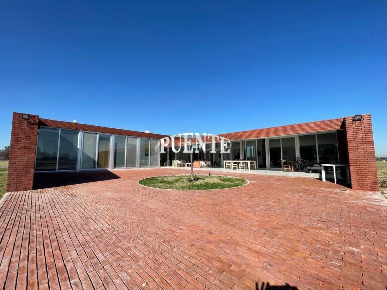 Casa en Venta en Ezeiza, G.B.A. Zona Sur