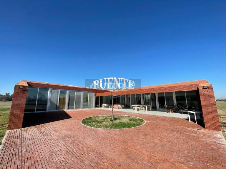 Casa en Venta en Ezeiza, G.B.A. Zona Sur