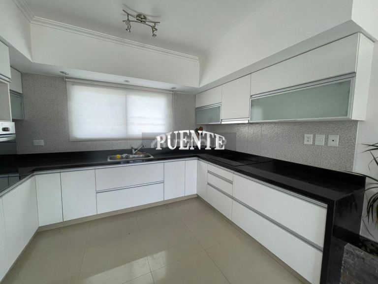 Casa en Alquiler en San Vicente, G.B.A. Zona Sur
