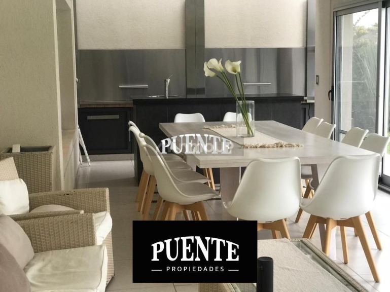 Casa en Venta en Esteban Echeverria, G.B.A. Zona Sur