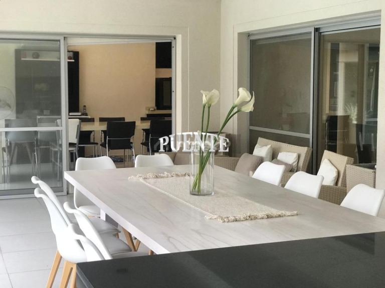 Casa en Venta en Esteban Echeverria, G.B.A. Zona Sur