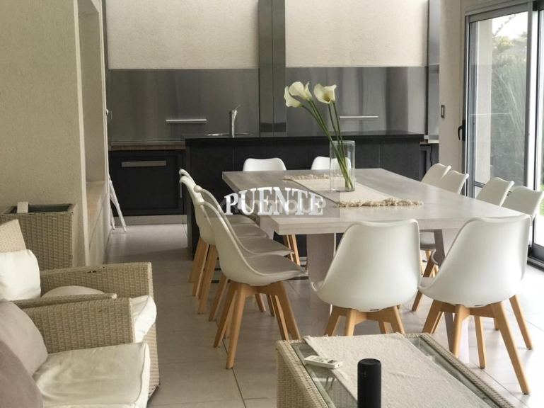 Casa en Venta en Esteban Echeverria, G.B.A. Zona Sur