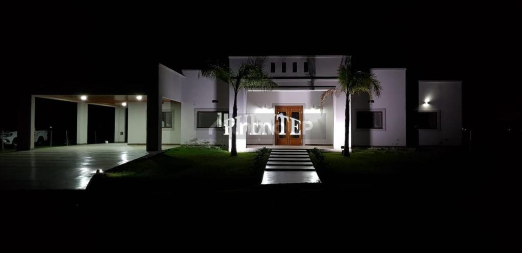 Casa en Venta en Ezeiza, G.B.A. Zona Sur