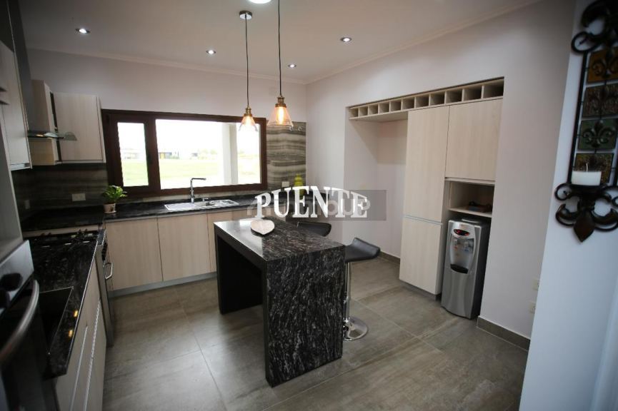 Casa en Venta en Ezeiza, G.B.A. Zona Sur