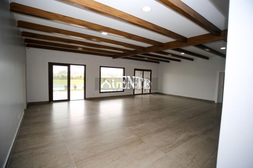 Casa en Venta en Ezeiza, G.B.A. Zona Sur