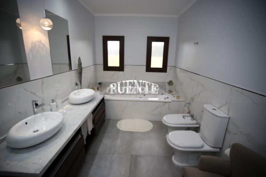Casa en Venta en Ezeiza, G.B.A. Zona Sur