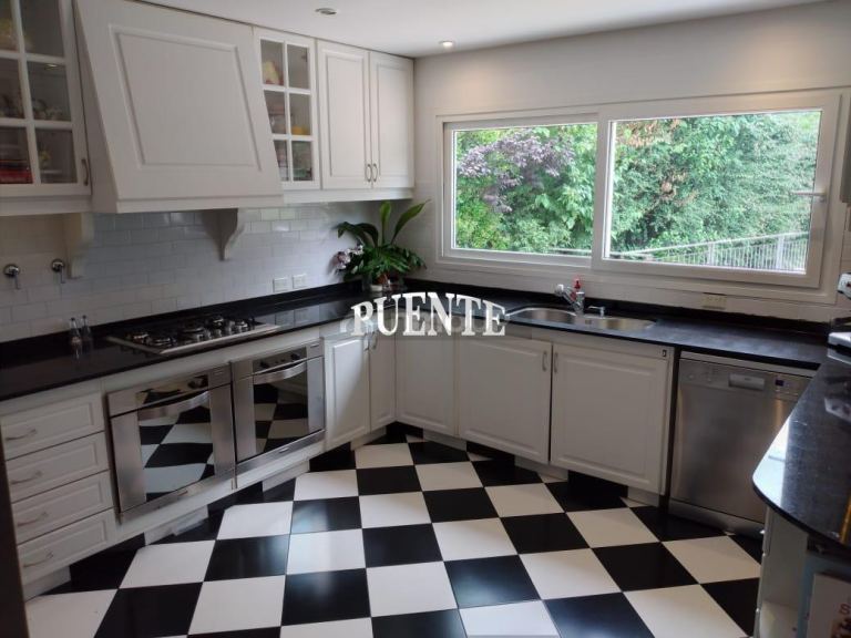 Casa en Venta en Esteban Echeverria, G.B.A. Zona Sur
