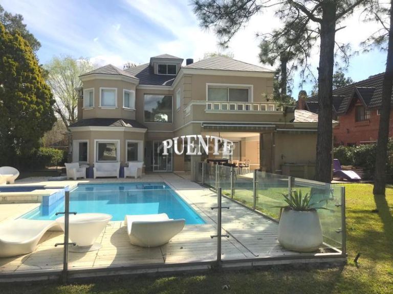 Casa en Venta en Esteban Echeverria, G.B.A. Zona Sur