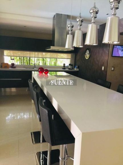 Casa en Venta en Esteban Echeverria, G.B.A. Zona Sur