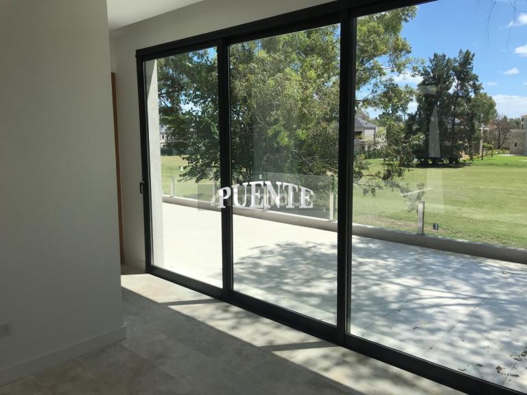 Casa en Venta en Esteban Echeverria, G.B.A. Zona Sur
