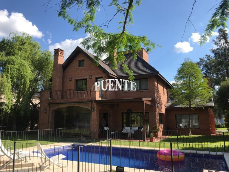 Casa en Venta en Esteban Echeverria, G.B.A. Zona Sur