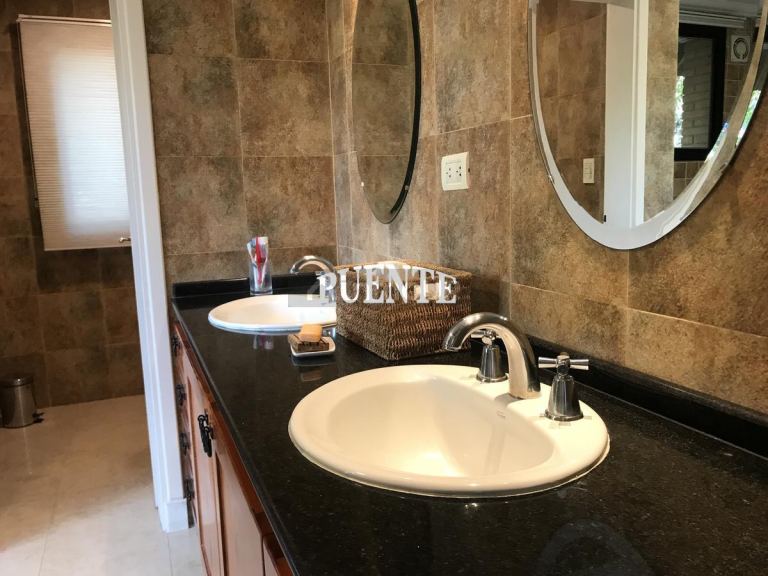 Casa en Venta en Esteban Echeverria, G.B.A. Zona Sur