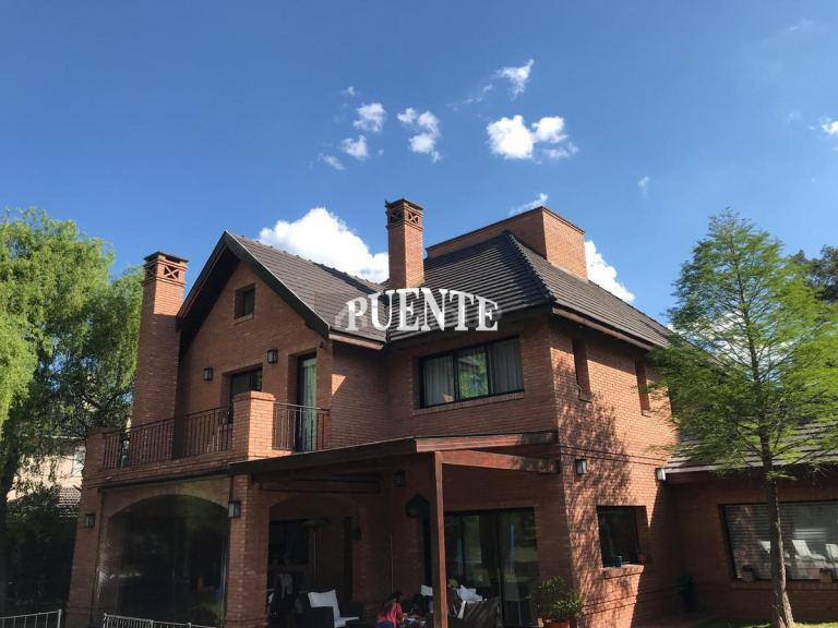 Casa en Venta en Esteban Echeverria, G.B.A. Zona Sur