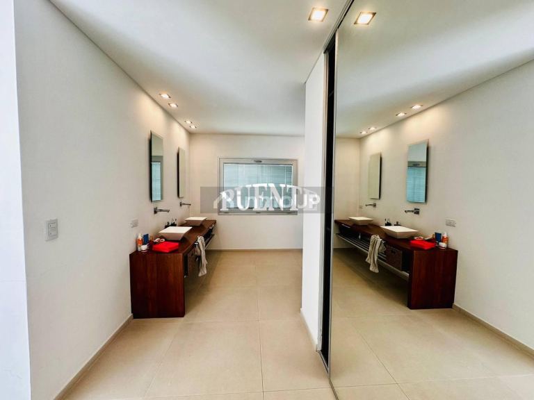 Casa en Venta en Esteban Echeverria, G.B.A. Zona Sur