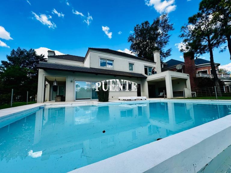 Casa en Venta en Esteban Echeverria, G.B.A. Zona Sur