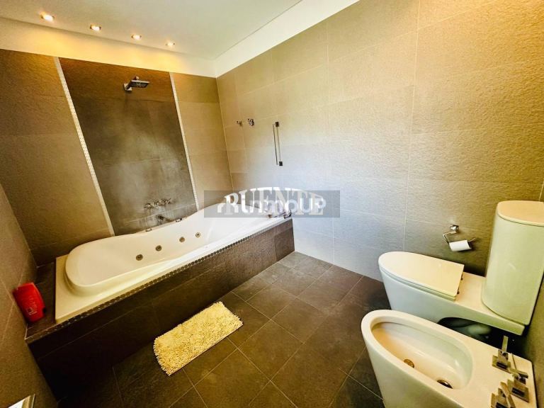 Casa en Venta en Esteban Echeverria, G.B.A. Zona Sur