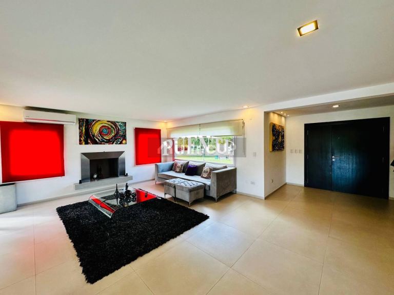 Casa en Venta en Esteban Echeverria, G.B.A. Zona Sur