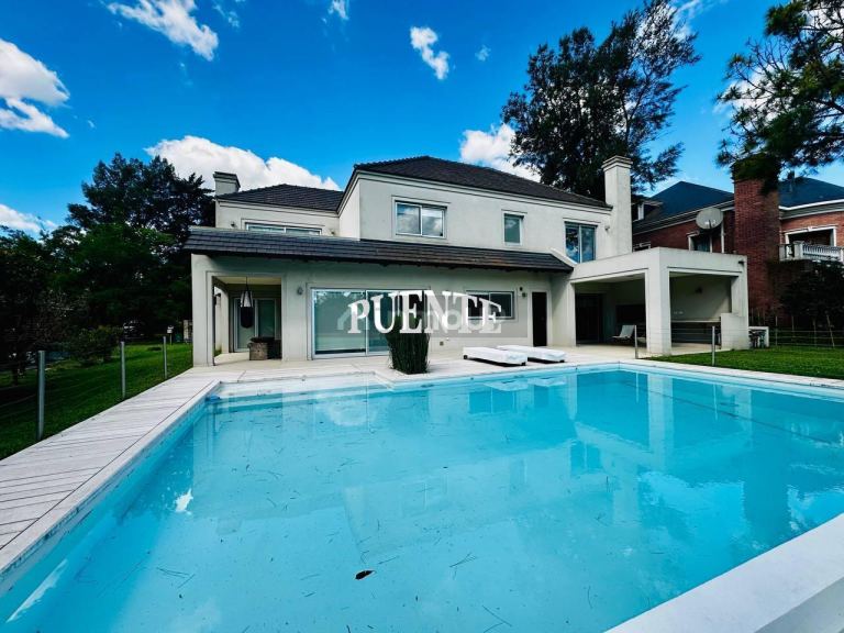 Casa en Venta en Esteban Echeverria, G.B.A. Zona Sur