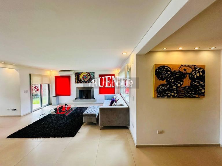 Casa en Venta en Esteban Echeverria, G.B.A. Zona Sur