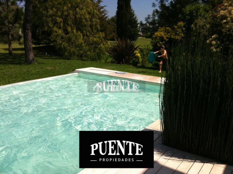 Casa en Venta en Esteban Echeverria, G.B.A. Zona Sur