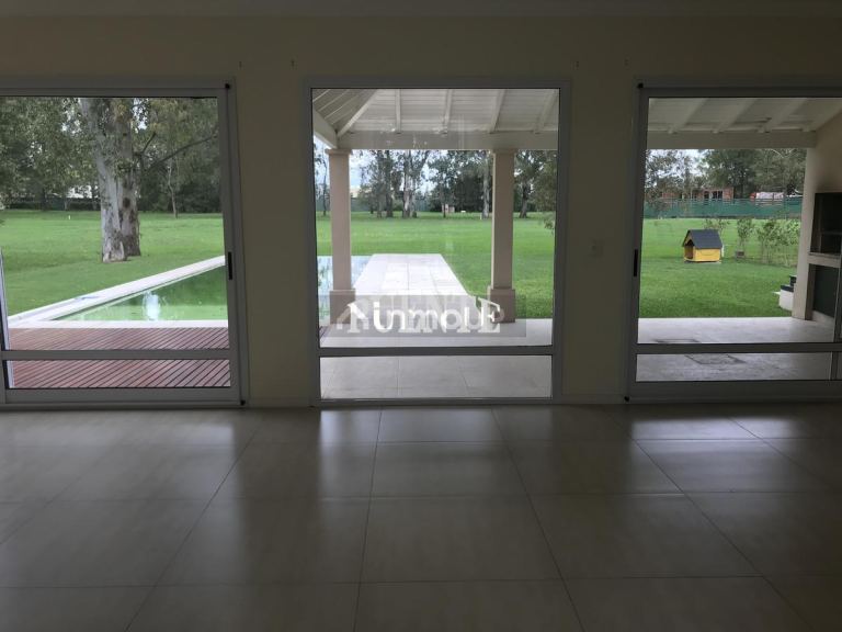 Casa en Venta en Esteban Echeverria, G.B.A. Zona Sur