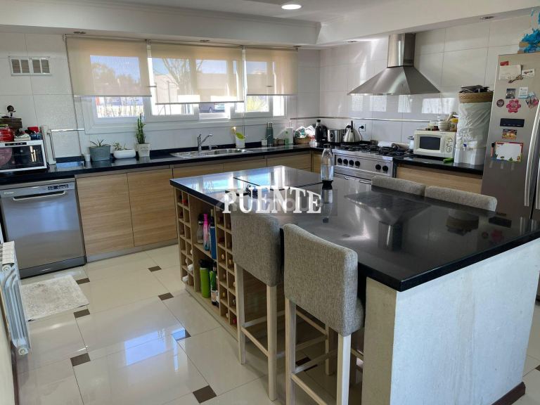 Casa en Venta en San Vicente, G.B.A. Zona Sur