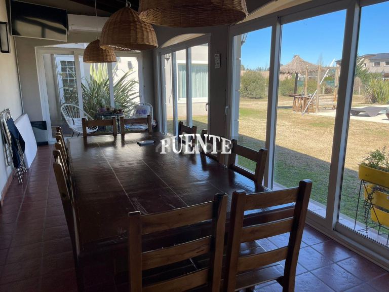 Casa en Venta en San Vicente, G.B.A. Zona Sur