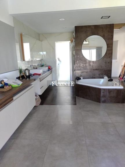 Casa en Venta en San Vicente, G.B.A. Zona Sur
