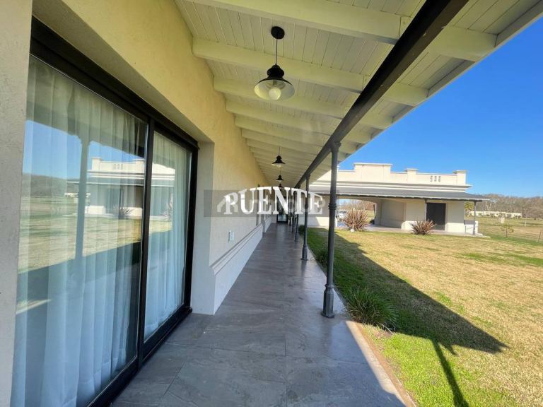 Casa en Venta en Ezeiza, G.B.A. Zona Sur