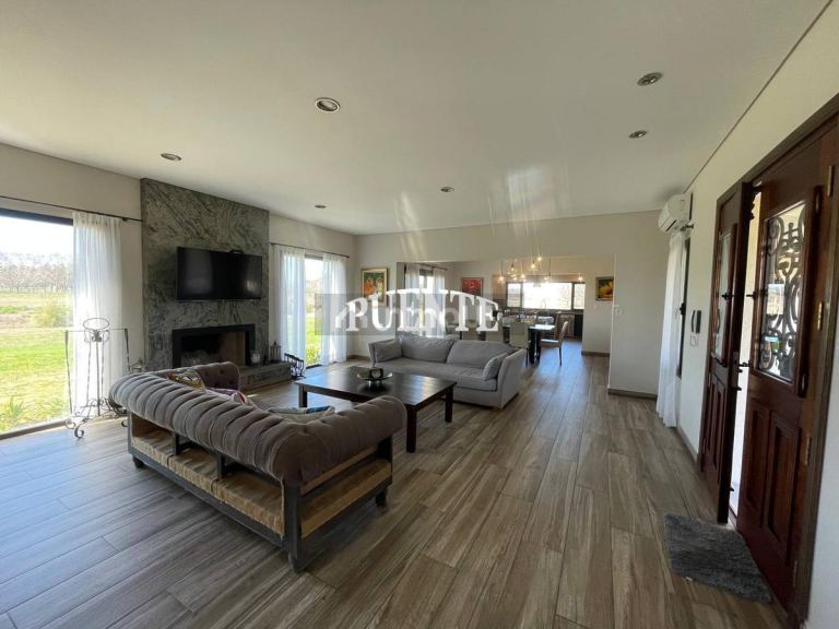 Casa en Venta en Ezeiza, G.B.A. Zona Sur