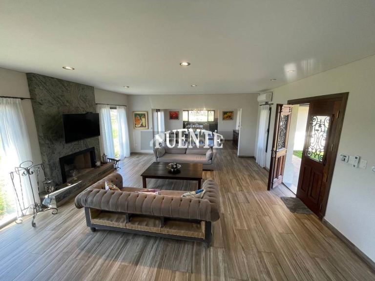 Casa en Venta en Ezeiza, G.B.A. Zona Sur