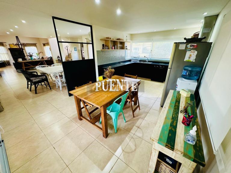 Casa en Venta en San Vicente, G.B.A. Zona Sur