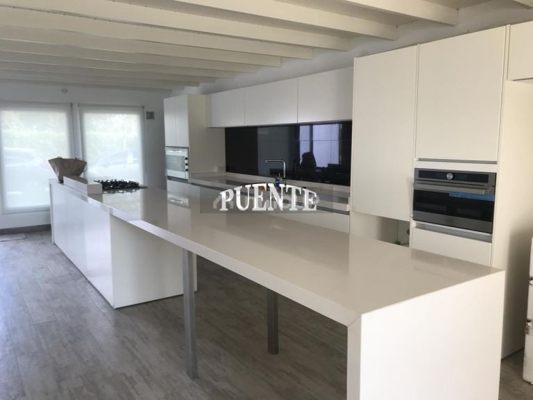 Casa en Venta en Ezeiza, G.B.A. Zona Sur