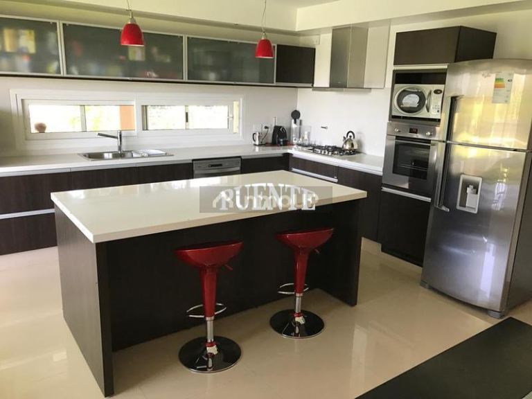 Casa en Venta en Esteban Echeverria, G.B.A. Zona Sur