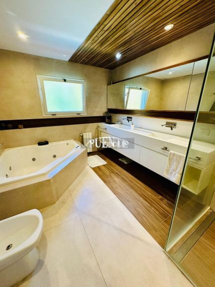 Casa en Venta en Esteban Echeverria, G.B.A. Zona Sur