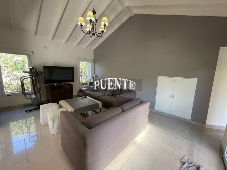 Casa en Venta en Esteban Echeverria, G.B.A. Zona Sur