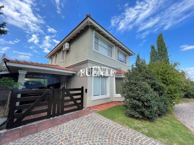Casa en Venta en Esteban Echeverria, G.B.A. Zona Sur