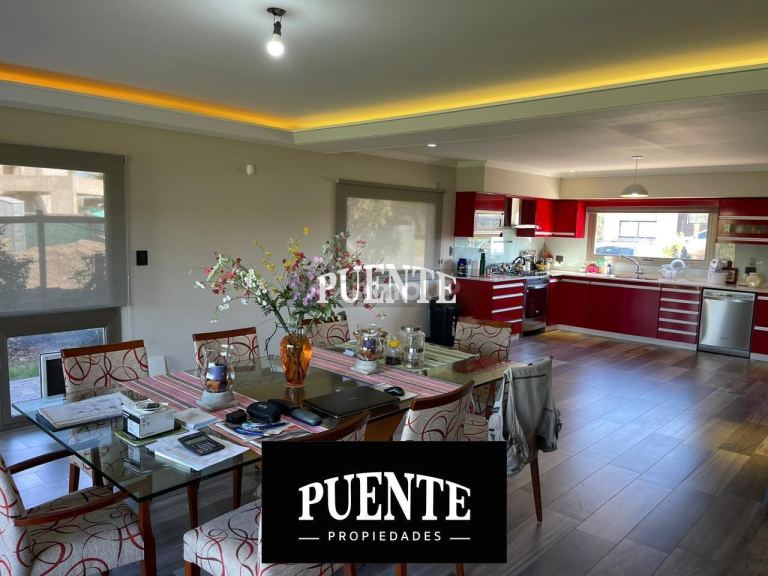 Casa en Venta en Presidente Peron, G.B.A. Zona Sur
