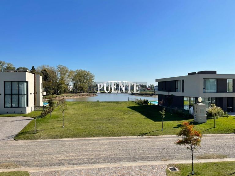 Casa en Venta en Presidente Peron, G.B.A. Zona Sur
