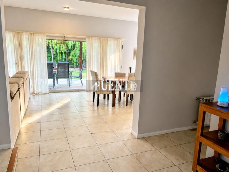 Casa en Alquiler en Esteban Echeverria, G.B.A. Zona Sur